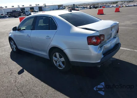 2008 Volkswagen Jetta Se/Sel z USA, uszkodzony, nr VIN 3VWRM71K08M038306